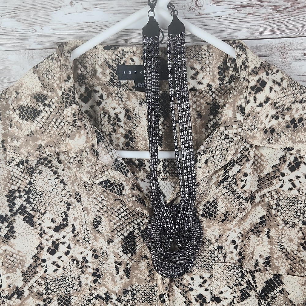 Sanctuary Beige Snake Print Button-Down Shirt - Picture 3 of 10